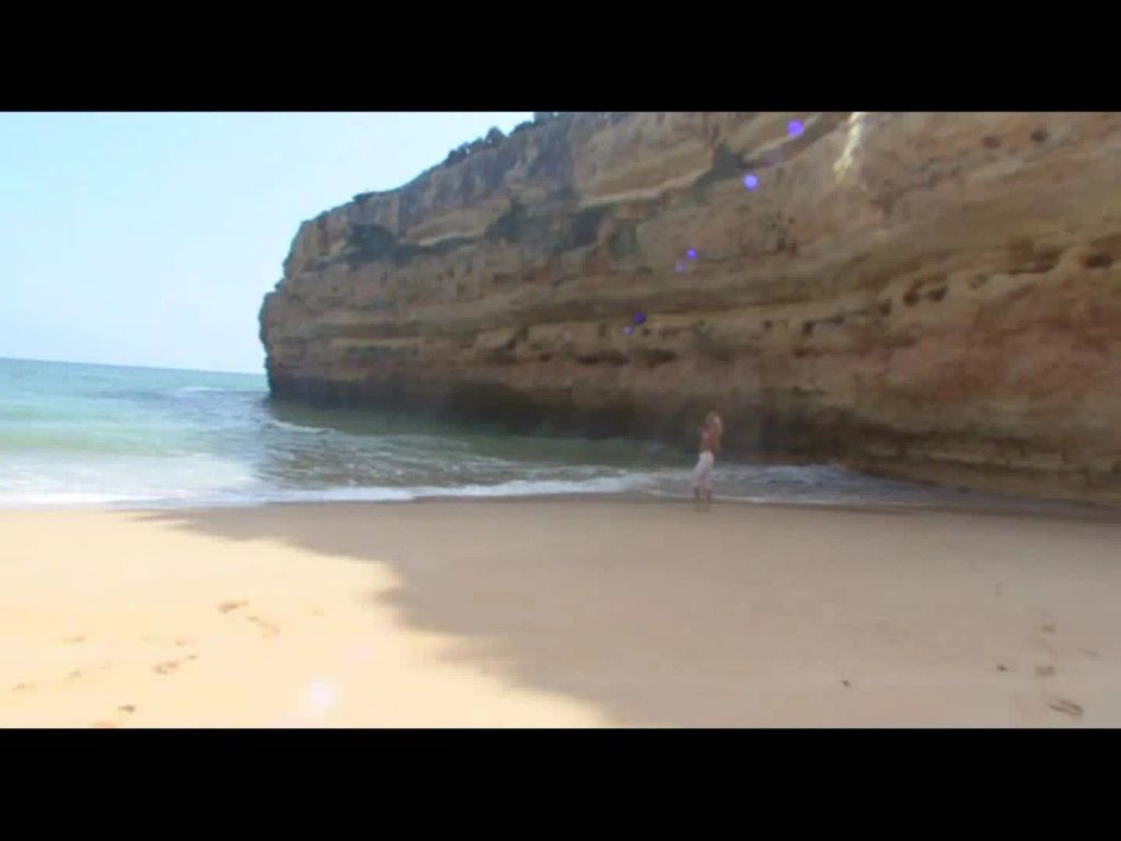 Vorschaubild zum Video „Here I am“ von K Ieine Drecksau