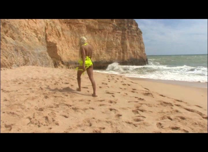 Vorschaubild 4 zum Video „Am Strand mit dir“