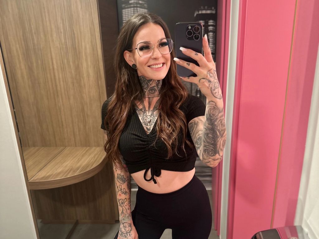 sexy foto nr. 6 von BrownieyQueen