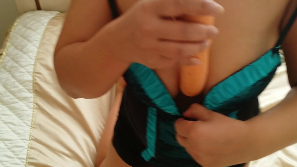 sexy foto nr. 8 von Derya im Schlafzimmer