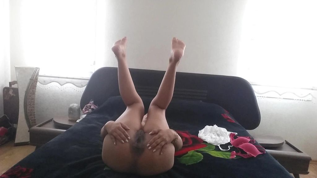 sexy foto nr. 10 von Türkin im Schlafzimmer 2