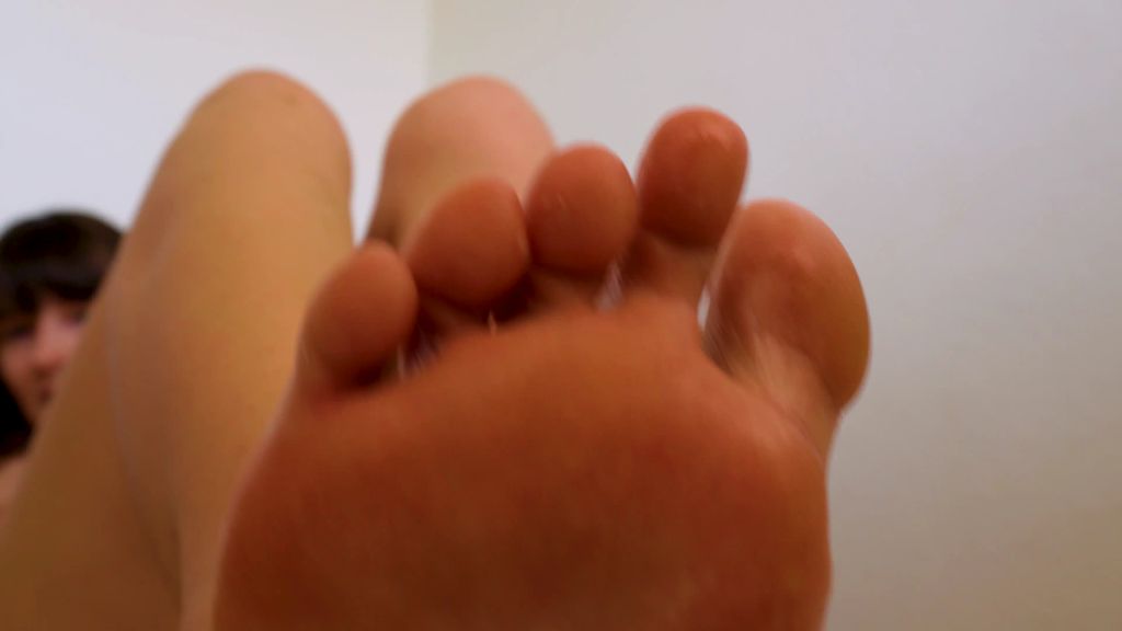 sexy foto nr. 6 von Meine heißen SOHLEN wollen dein SPERMA!