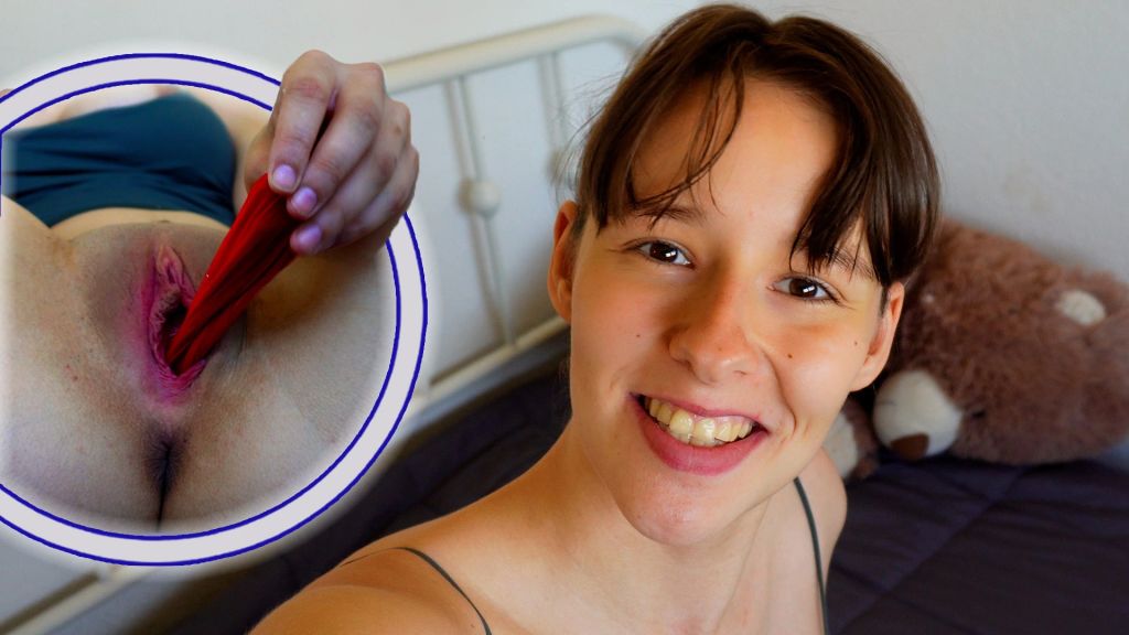 sexy foto nr. 10 von Mein Slip-Skandal! Hättest du gedacht, dass ich DAS mache?!