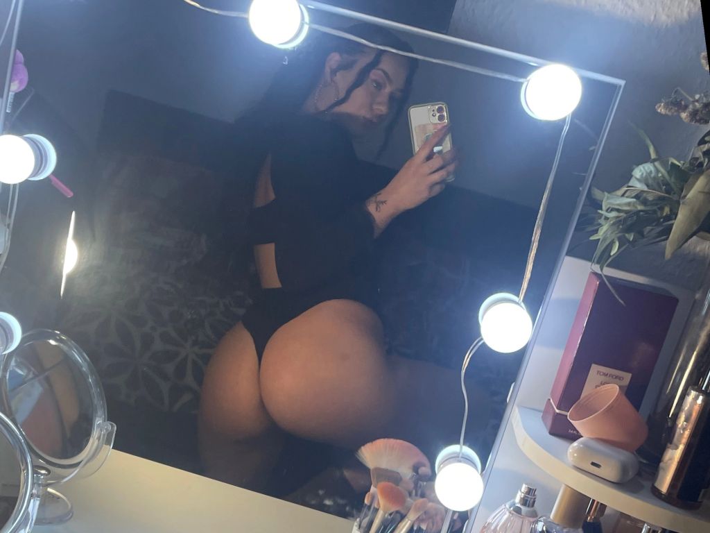 sexy foto nr. 4 von Jeyli-Bailey
