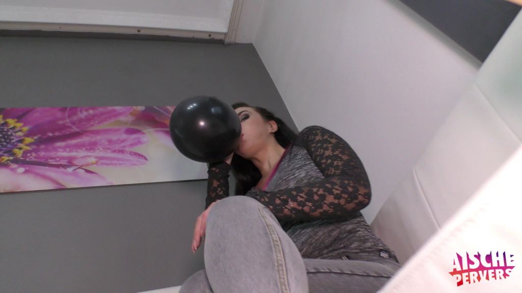 sexy foto nr. 4 von B2P big black balloon in Louboutins