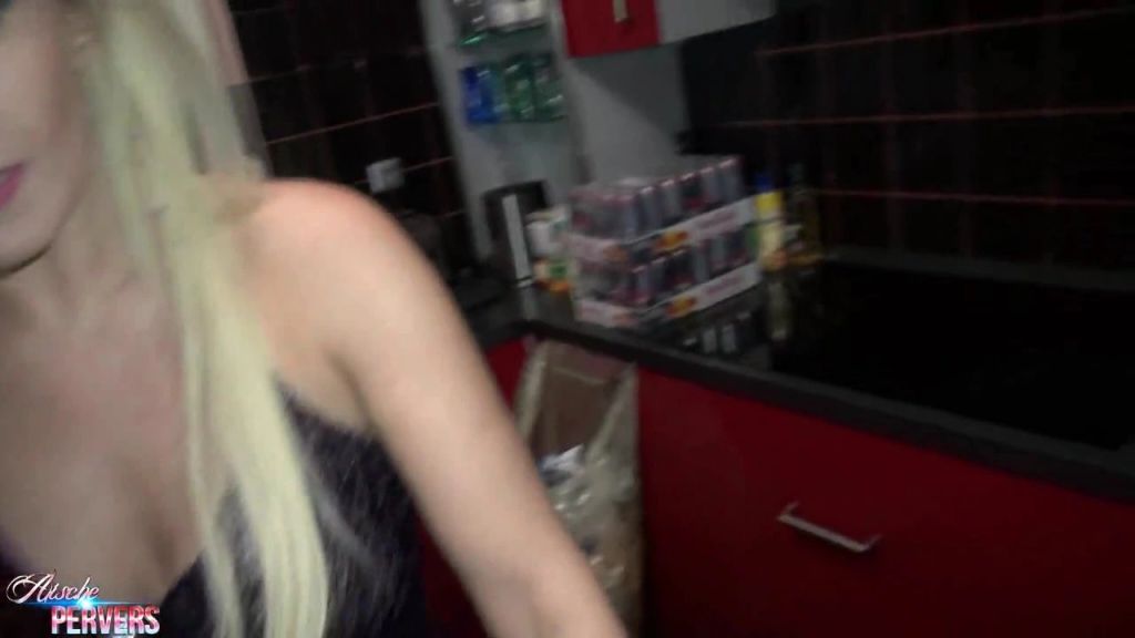 sexy foto nr. 2 von Kurz vor der Silvesterparty...