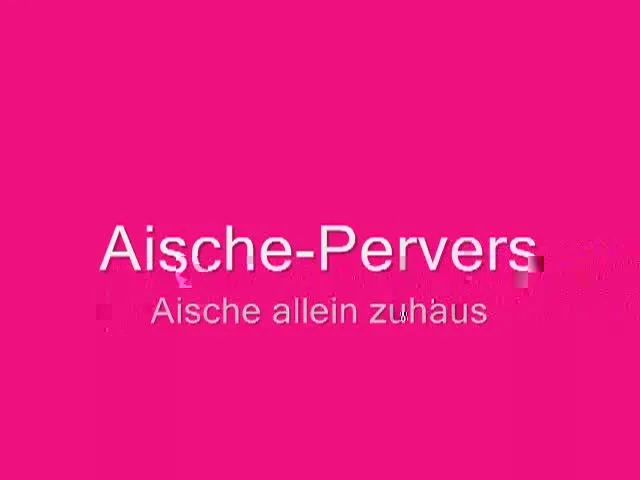 Aische allein zuhaus
