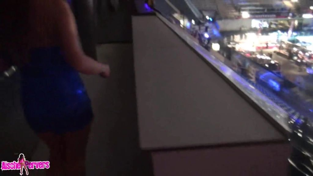sexy foto nr. 3 von Stripper auf der Extasia gefickt