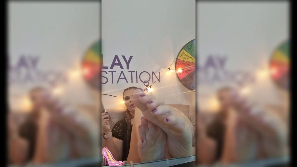 sexy foto nr. 10 von Telefonerziehung mit fiesem Countdown