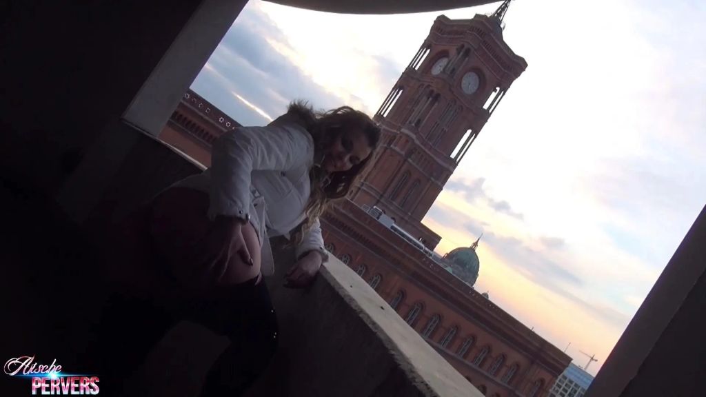 sexy foto nr. 9 von Fickdate in der City - Teil 2