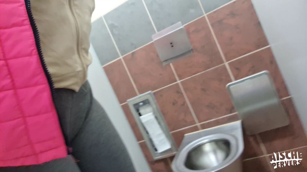 sexy foto nr. 2 von Pipi Pause