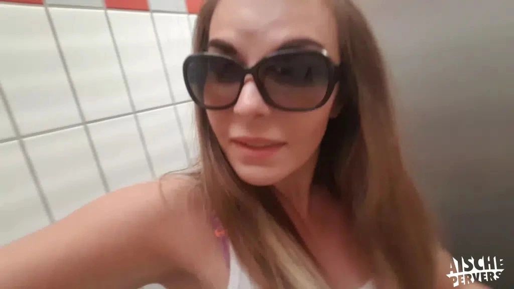 sexy foto nr. 10 von RASTPLATZ-PISS-EXTREM