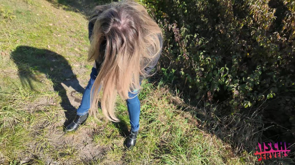 sexy foto nr. 7 von Abgepisst nach dem Outdoor Fickdate