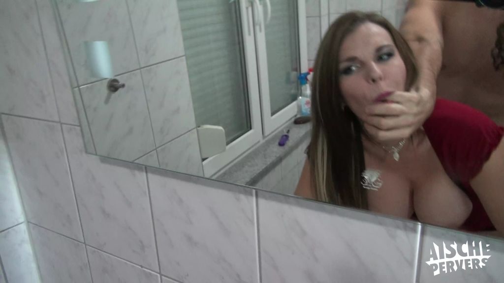 sexy foto nr. 8 von Erwischt beim FREMDFICK !!!