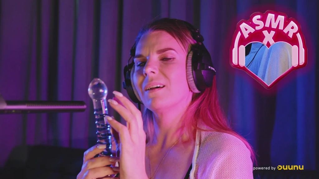 sexy foto nr. 1 von ASMR-X – Fruit-Special