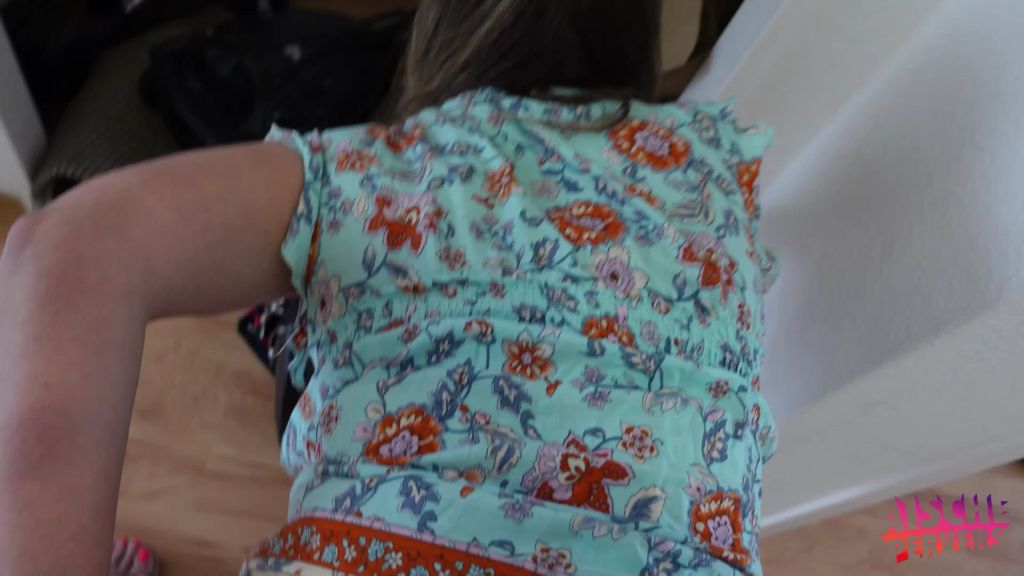 sexy foto nr. 5 von Perverser Nachbar zerstört meine Löcher