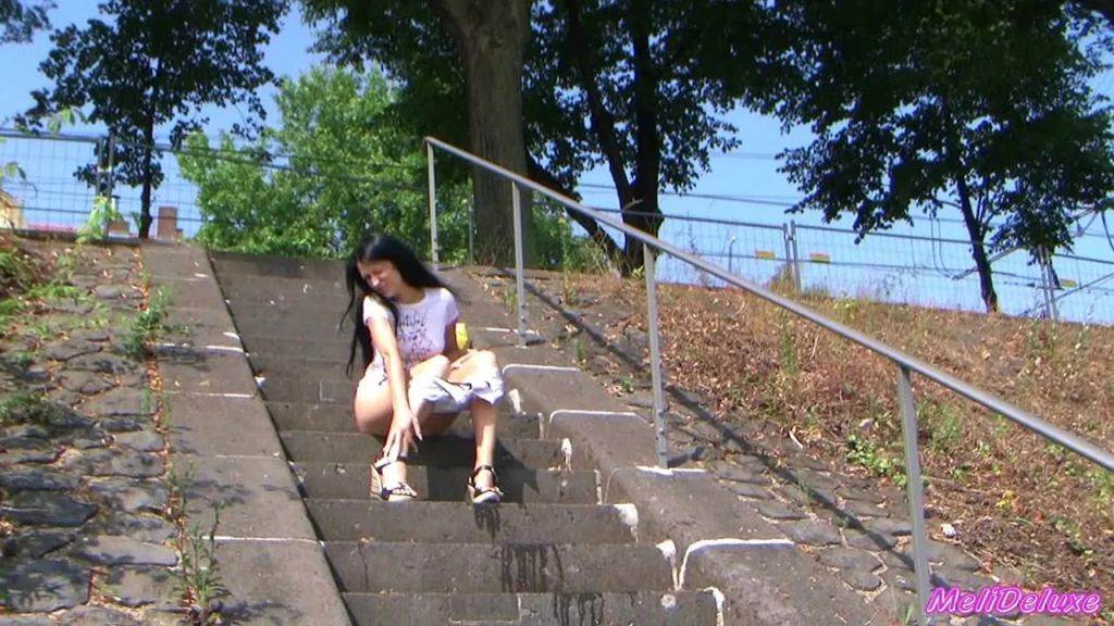 sexy foto nr. 8 von Öffentliche Pissfontäne