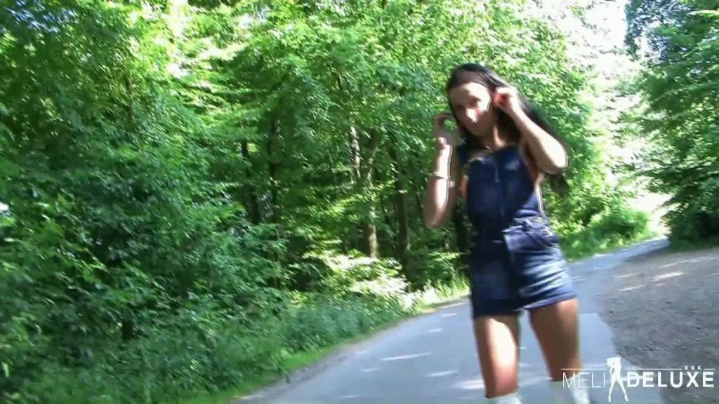 sexy foto nr. 5 von Erwischt in Public
