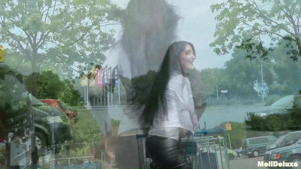 sexy foto nr. 4 von Süßen Jungspritzer beim Baumarkt abgewichst