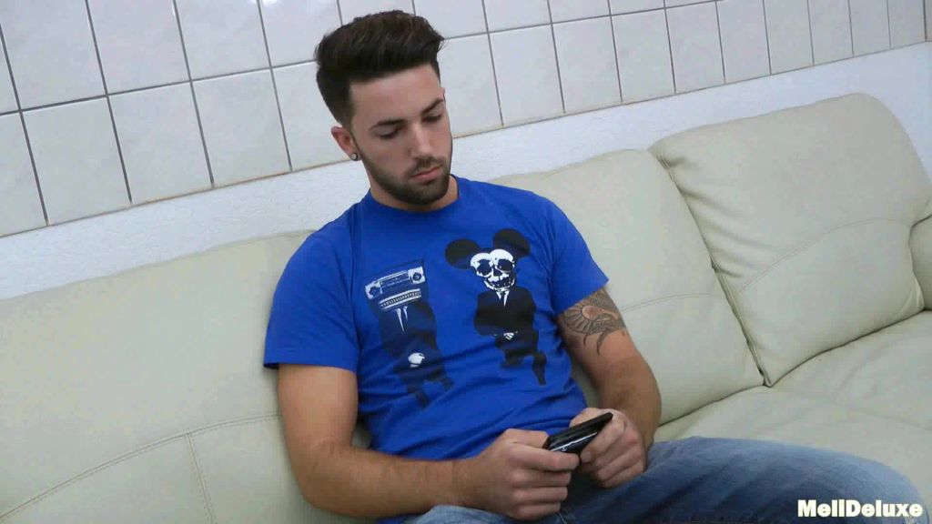 sexy foto nr. 1 von 18 Jährigen hart gefickt