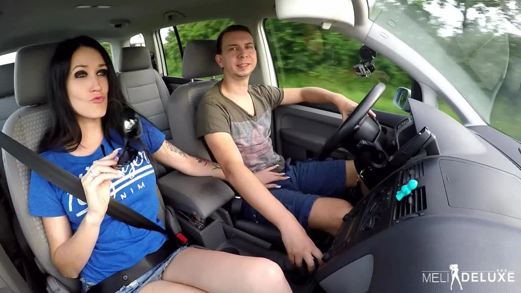 sexy foto nr. 4 von Besten Freund im Auto leer gelutscht