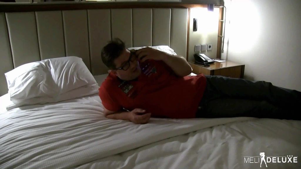 sexy foto nr. 1 von Verhurte Hotel Nutte gefickt