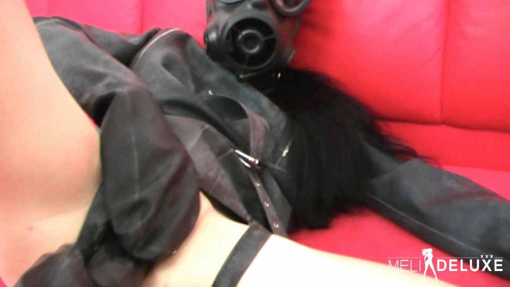 sexy foto nr. 4 von Sexsüchtiger Hobbywichser benutzt mich als Sexsklavin