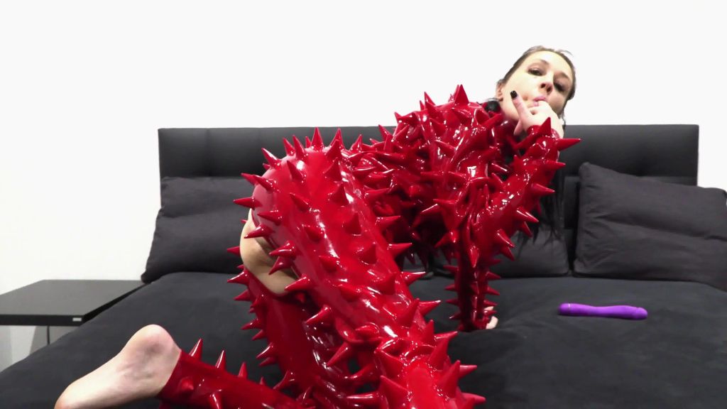 sexy foto nr. 3 von Latex Schlampe in Action! Vor Geilheit extrem ausgelaufen