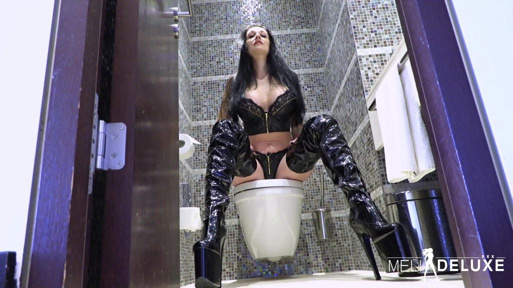 sexy foto nr. 3 von CUCKOLD CLEANER | So leckst du meine Spermafotze sauber!