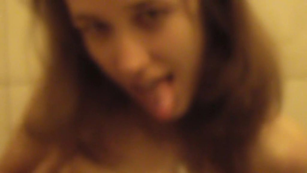 sexy foto nr. 7 von 1. 2. 3. Vollgepisst