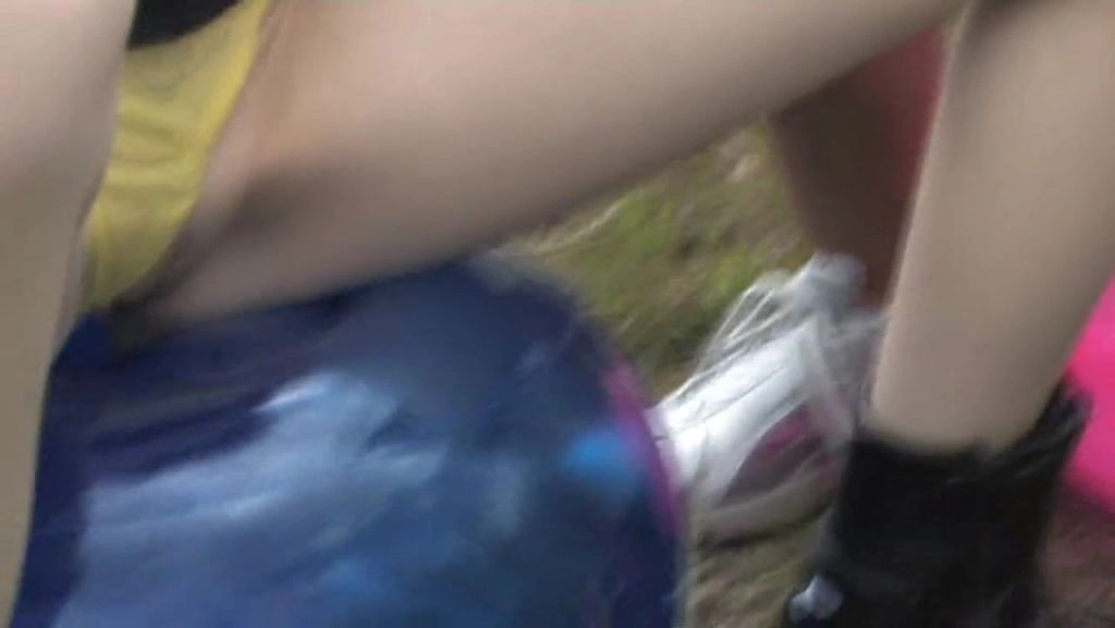 sexy foto nr. 3 von Lesbo Ficksessel
