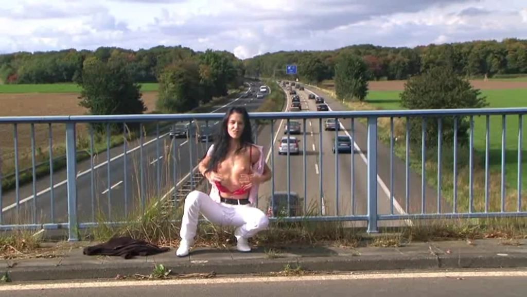 sexy foto nr. 2 von 