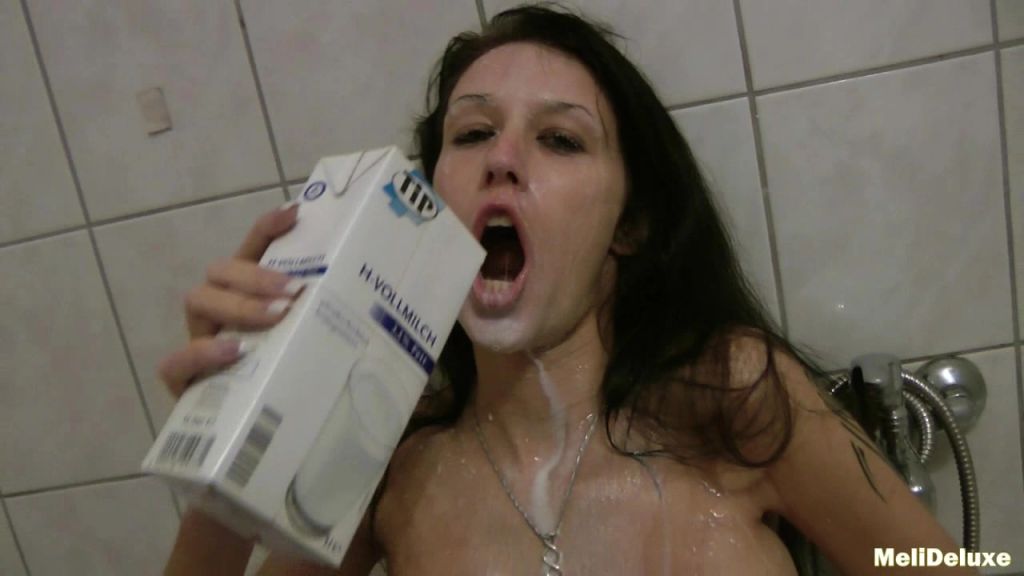 sexy foto nr. 9 von Maulspülung mit Milch