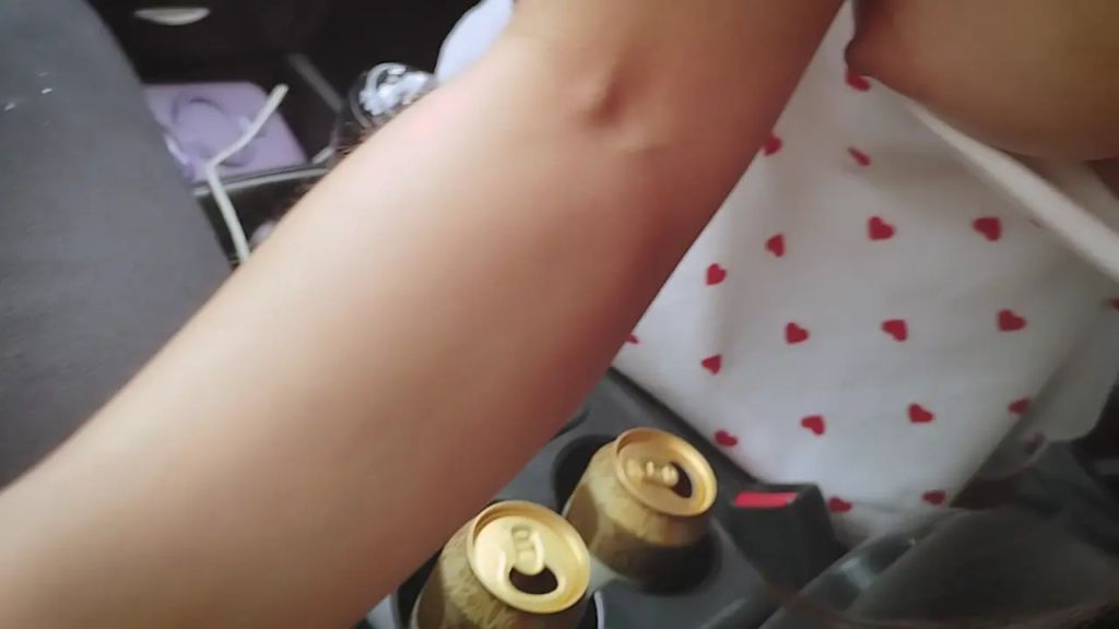 Vorschaubild 2 zum Video „Sex mit einem Fremden auf dem Parkplatz Teil Eins 1“