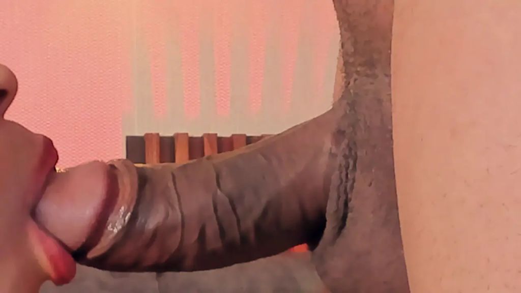 Vorschaubild 3 zum Video „Super Blowjob mit einem riesigen Squirt aus meiner Muschi“