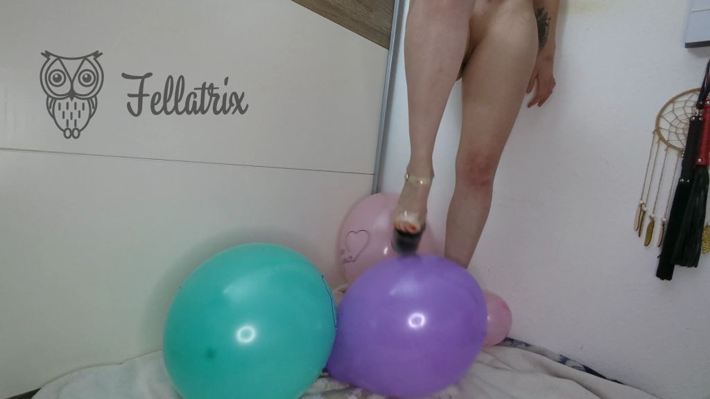 sexy foto nr. 7 von Ballon heftig vollgepisst