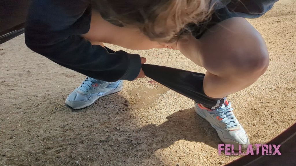 sexy foto nr. 4 von Piss am Fahrbandrand