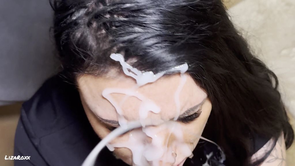 sexy foto nr. 5 von Extrem Versautes Solo Roleplay - Rauchen & XxXL Facial