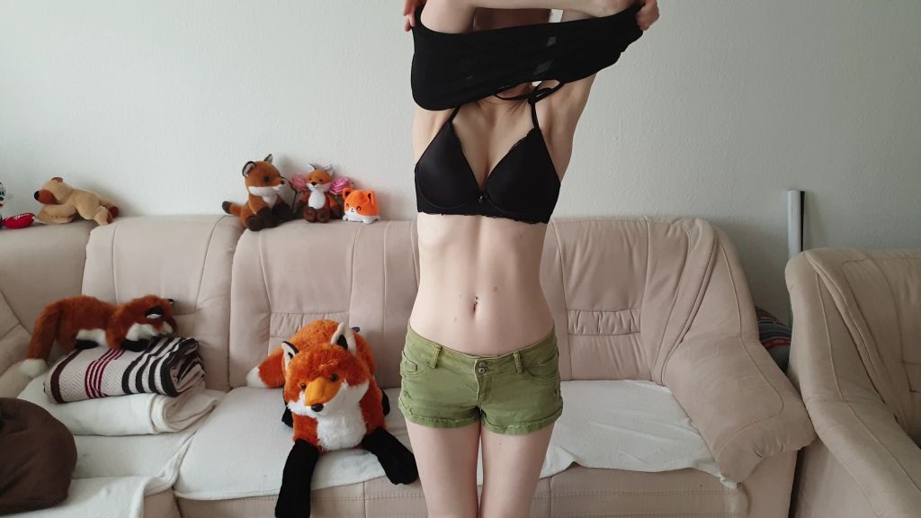 sexy foto nr. 3 von Meine Brüste gezeigt! Gehe ich jetzt zu weit?
