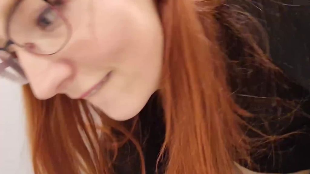 sexy foto nr. 3 von Was hab ich getan?! Das 1. mal in der Umkleide