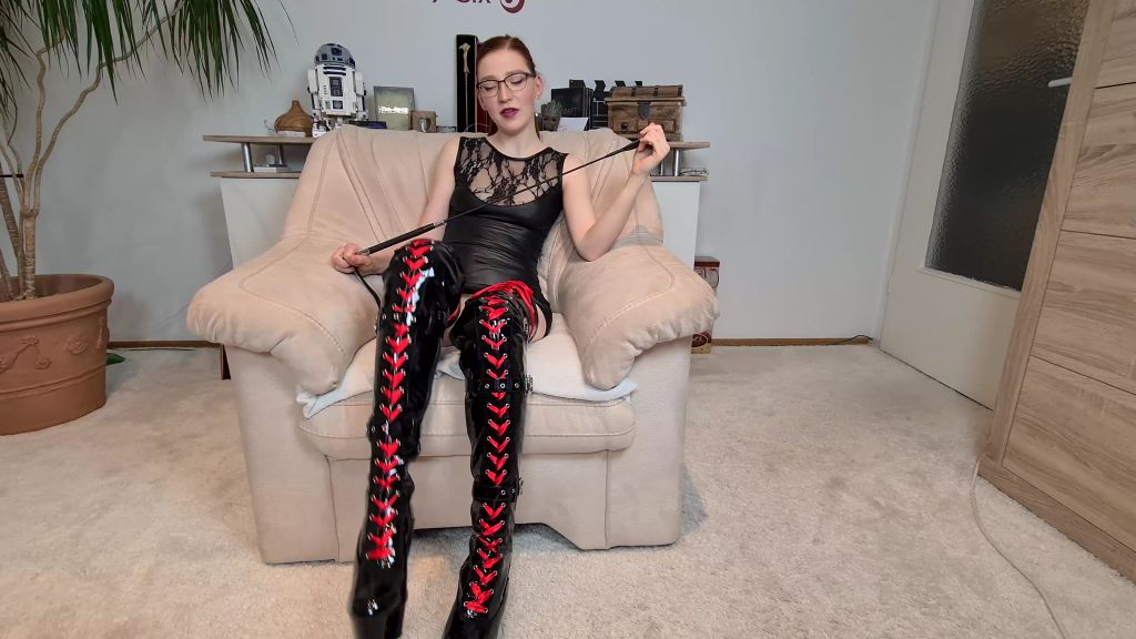 sexy foto nr. 4 von Ich war so aufgeregt! Erste dominante Wichsanleitung