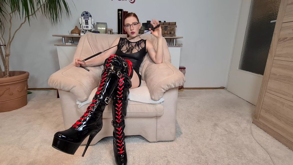 sexy foto nr. 6 von Ich war so aufgeregt! Erste dominante Wichsanleitung