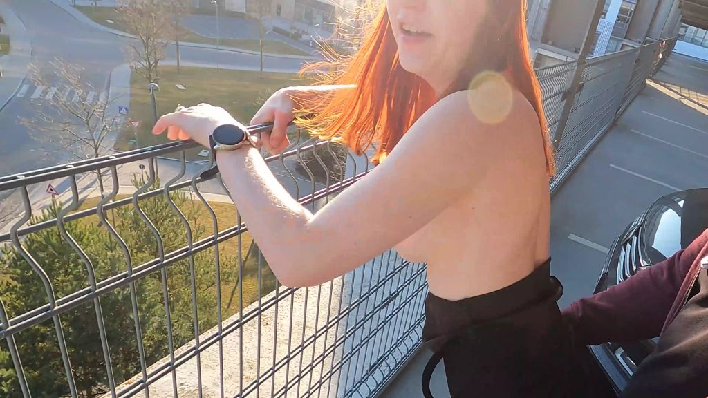 sexy foto nr. 7 von Parkhausfick Alle konnten es sehen!!!