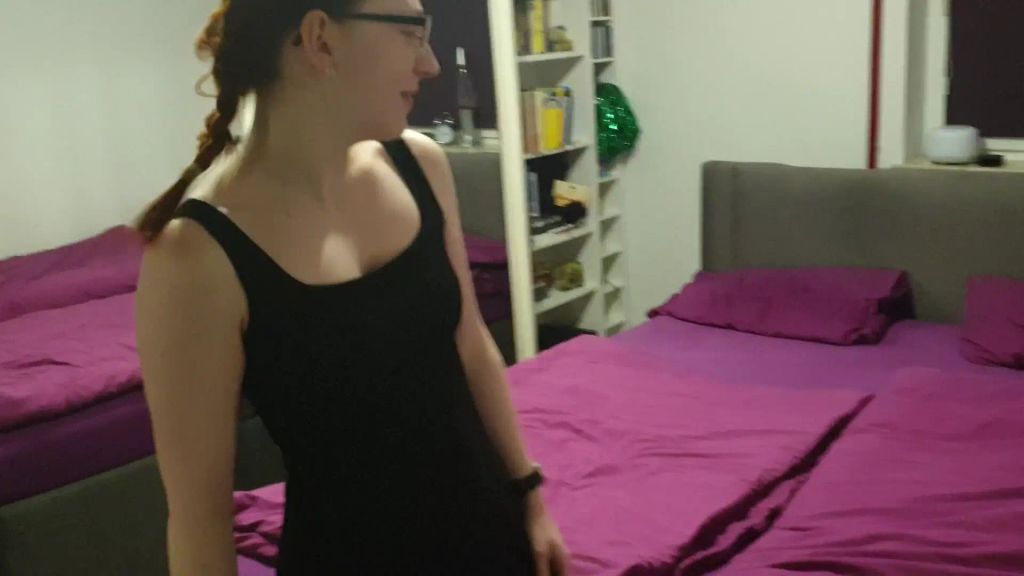sexy foto nr. 2 von Er wollte ein Selfie, ich seinen Schwanz!!
