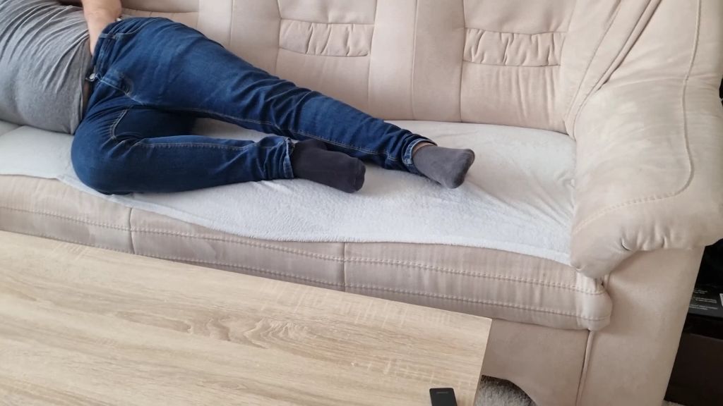 sexy foto nr. 1 von Wenn das unsere Eltern wissen! Perverser Stiefbruder Fick!