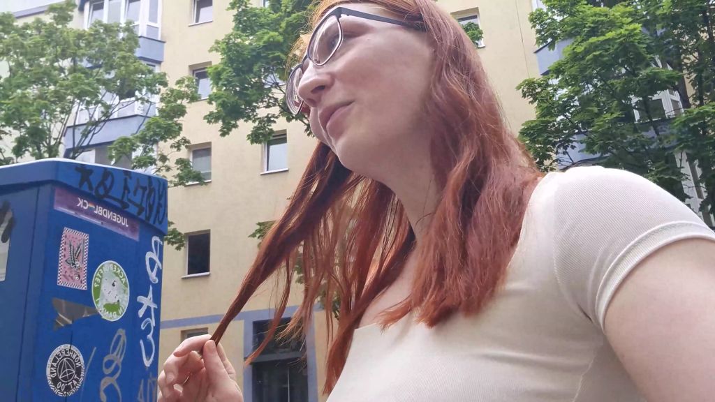 sexy foto nr. 2 von Berliner Straßen Fick!! Nach 2 Wochen ohne reiß ich mir Pass