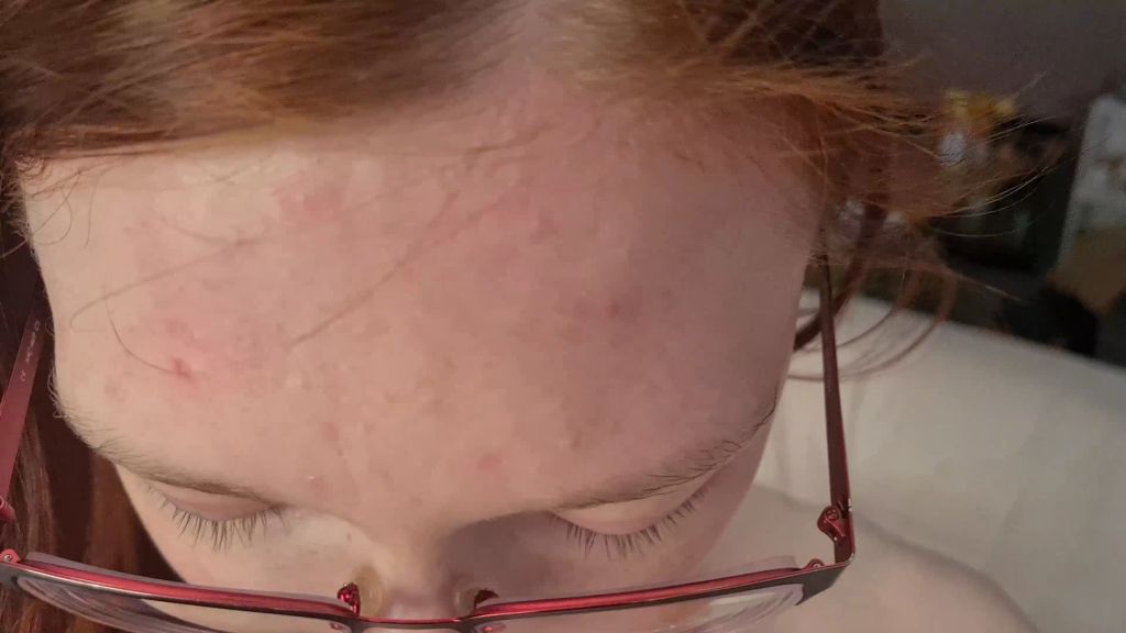 sexy foto nr. 3 von Perverses Schwein!!! Techniker bekommt sloppy Blowjob!