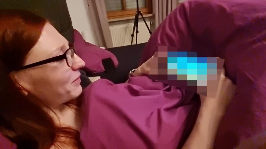 sexy foto nr. 3 von Jetzt wird's eng!!! Mit einem Game hat keiner gerechnet!
