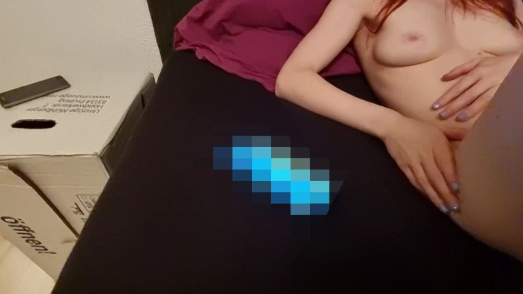 sexy foto nr. 4 von Jetzt wird's eng!!! Mit einem Game hat keiner gerechnet!