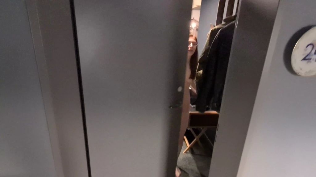 sexy foto nr. 1 von Wenn das meine Freundin weiß! User im Hotel abgefickt